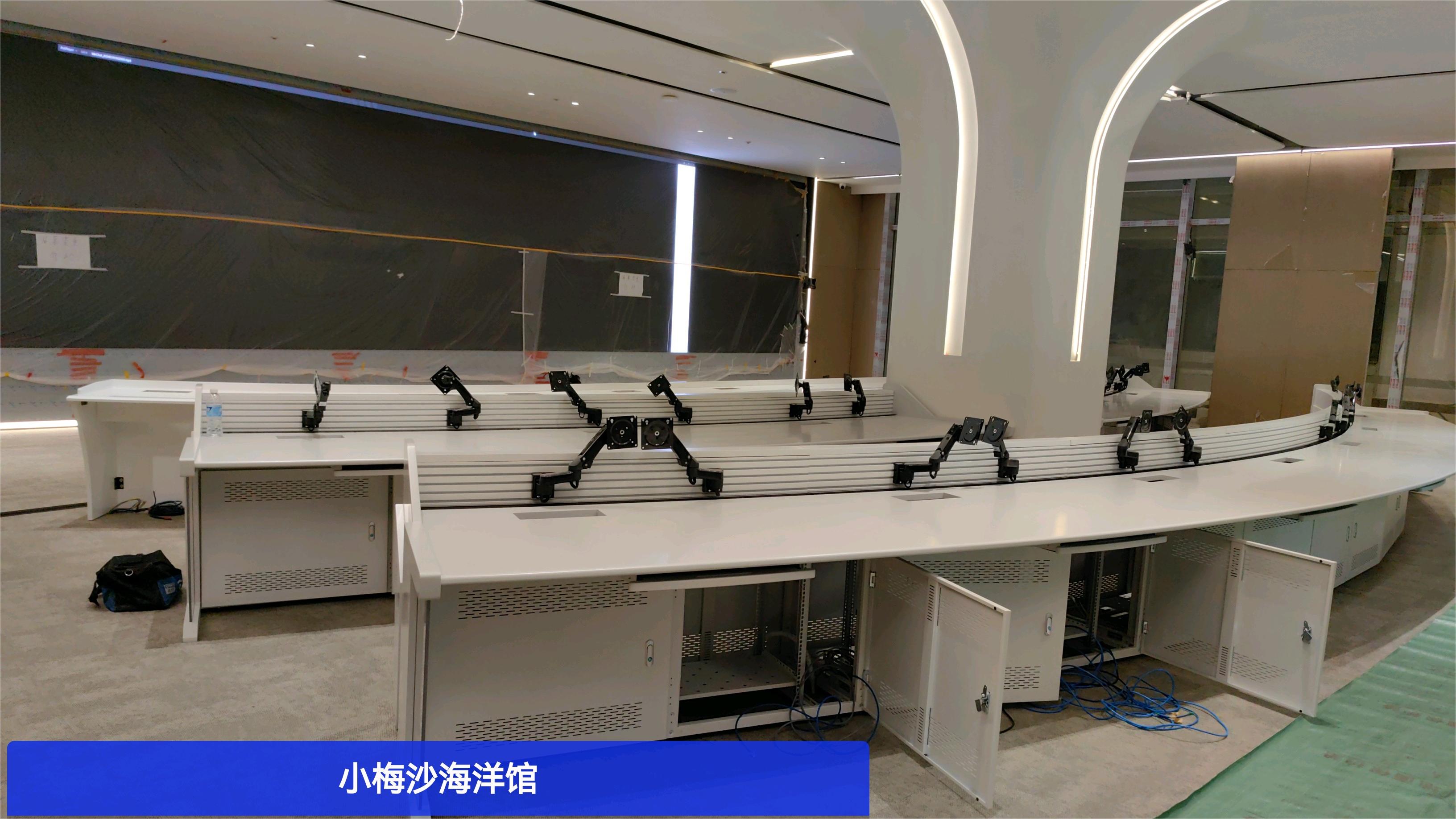 精致機柜助力小梅沙客廳負一層指揮中心及機房項目